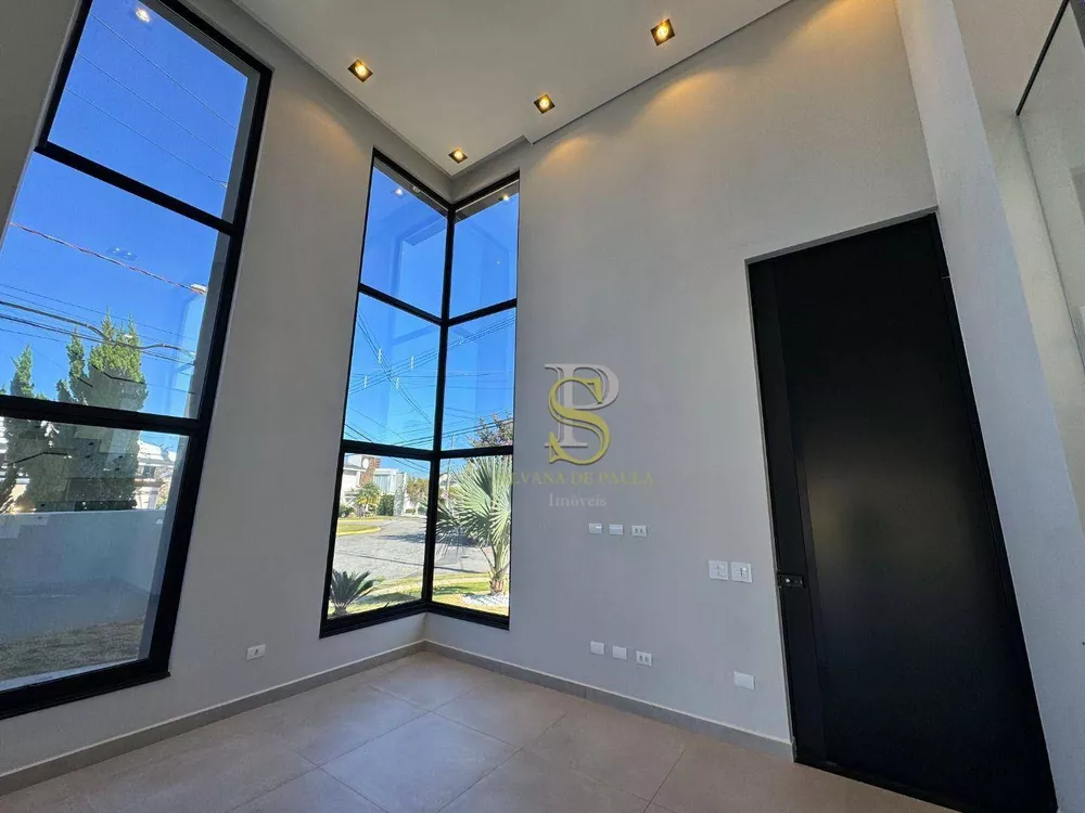 Casa, 3 quartos, 216 m² - Foto 1