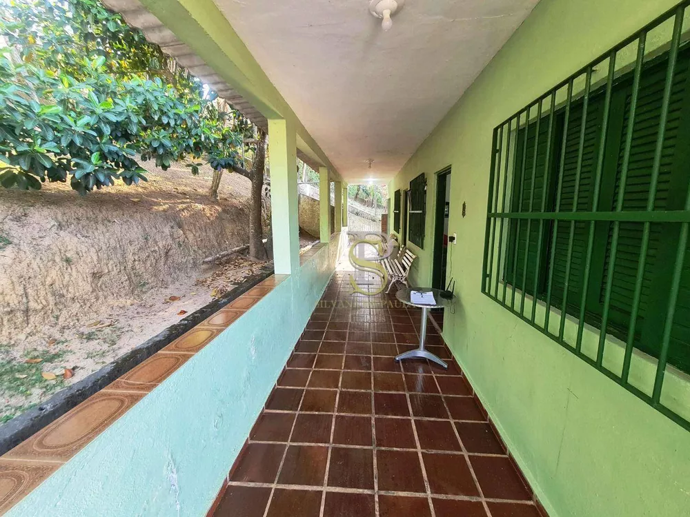 Chácara, 4 quartos, 2320 m² - Foto 2