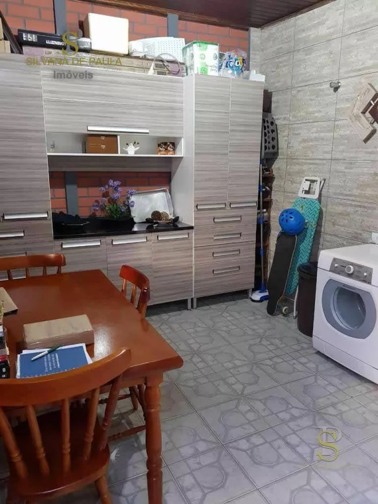 Casa, 3 quartos, 300 m² - Foto 2
