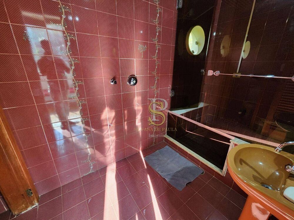 Chácara à venda com 5 quartos, 435m² - Foto 4