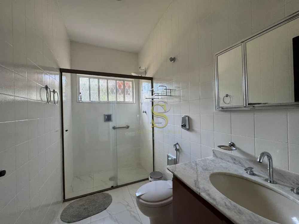 Casa, 4 quartos, 265 m² - Foto 15