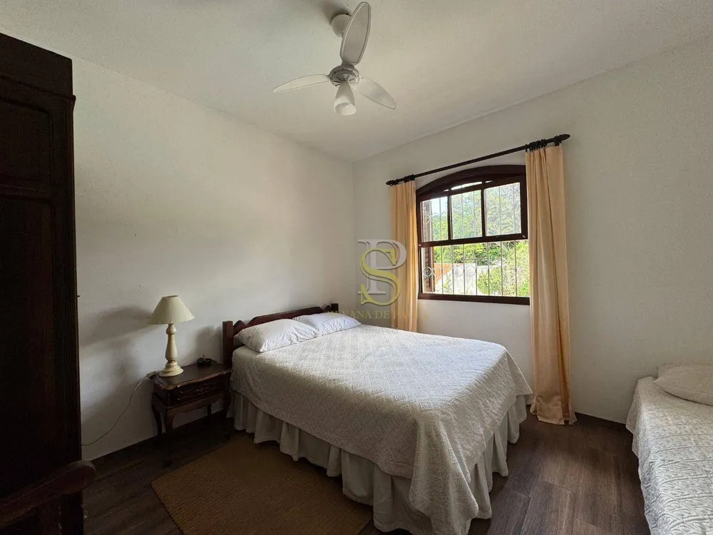 Casa, 4 quartos, 265 m² - Foto 12