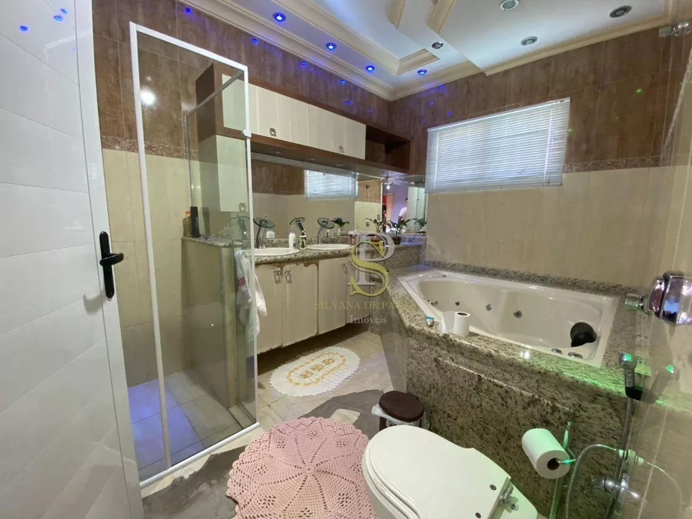 Chácara, 5 quartos, 1000 m² - Foto 5