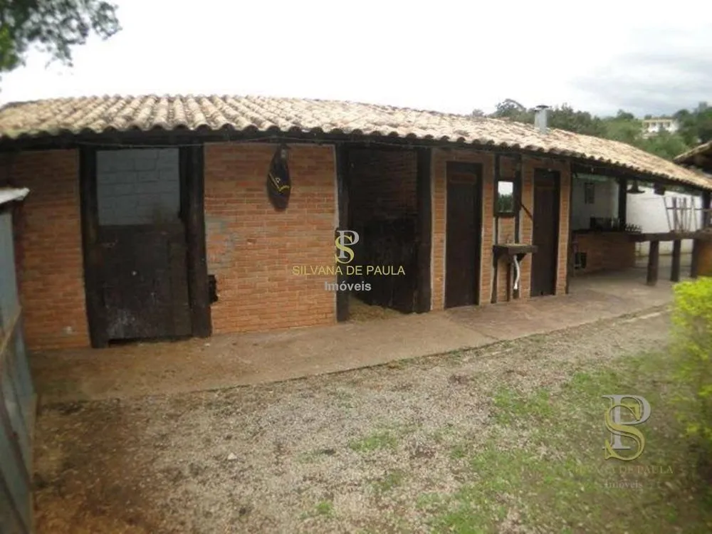 Chácara, 6 quartos, 1640 m² - Foto 3
