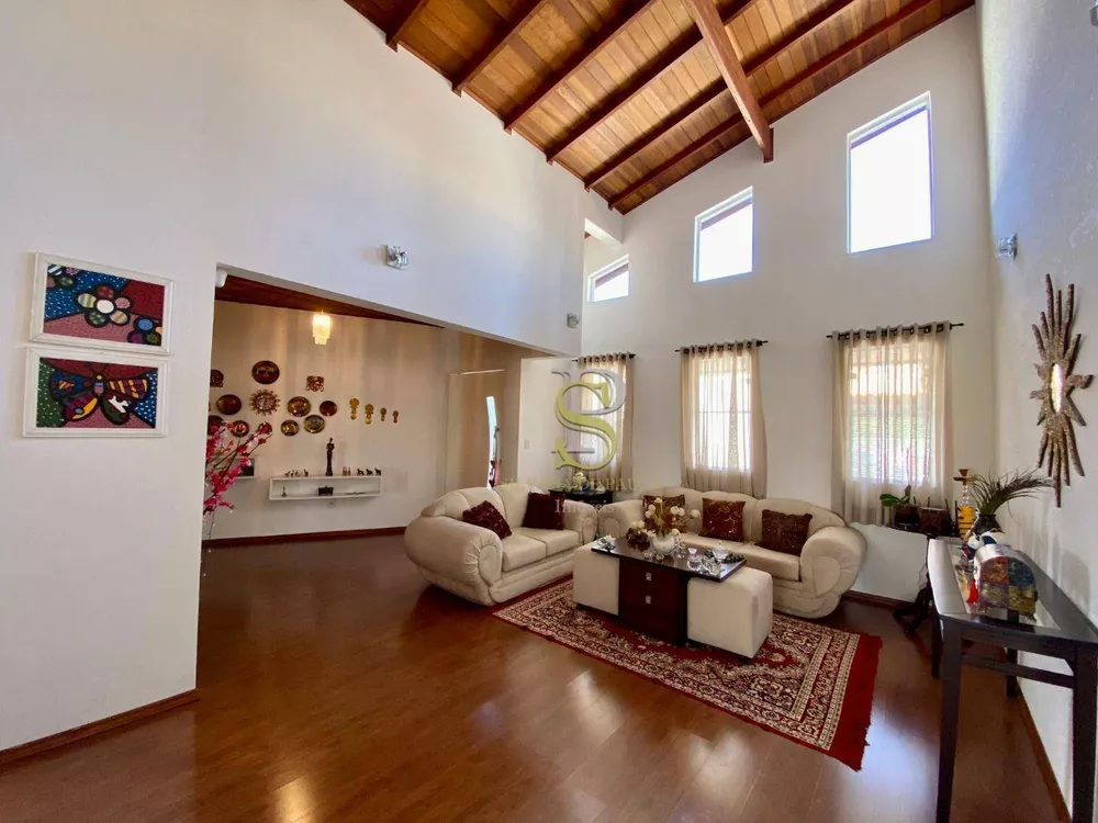 Casa, 3 quartos, 249 m² - Foto 3