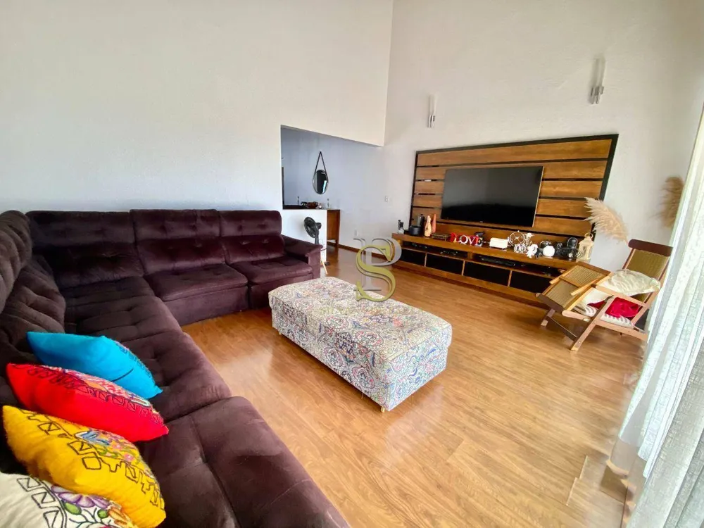 Casa, 3 quartos, 249 m² - Foto 5
