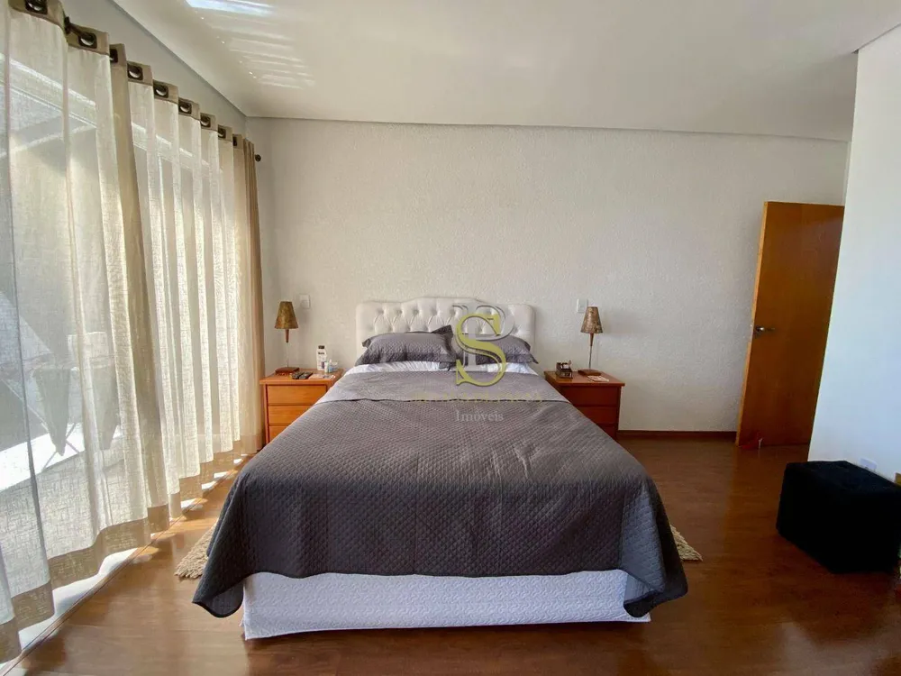 Casa, 3 quartos, 249 m² - Foto 10