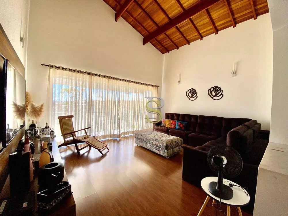 Casa, 3 quartos, 249 m² - Foto 4