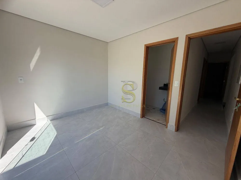 Chácara, 3 quartos, 600 m² - Foto 2