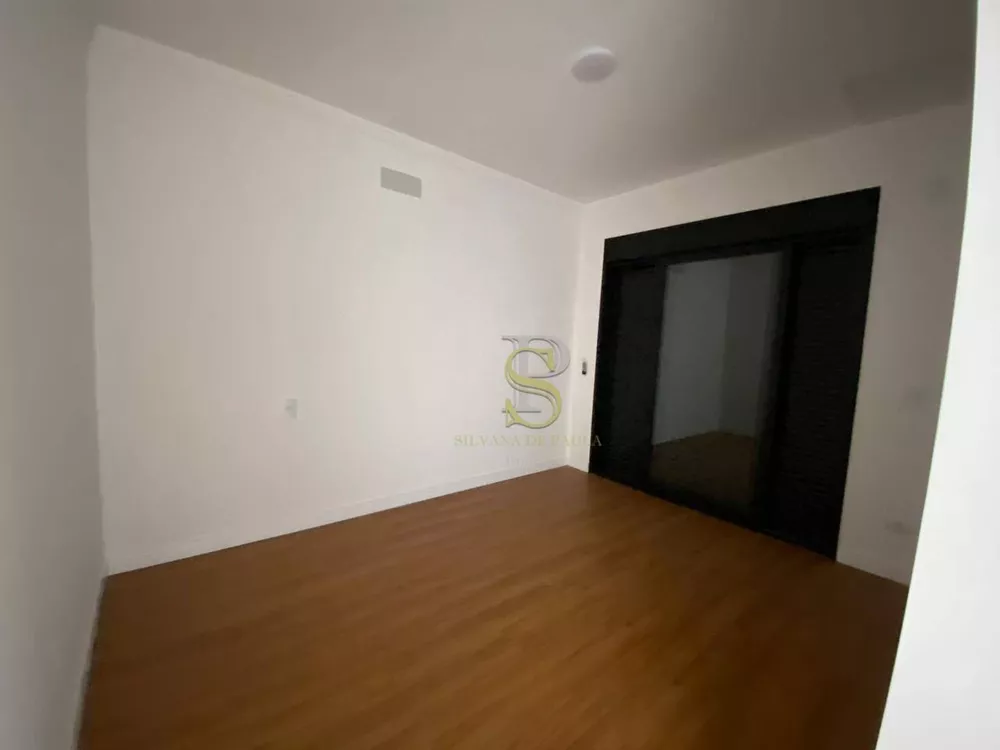 Casa, 3 quartos, 143 m² - Foto 1