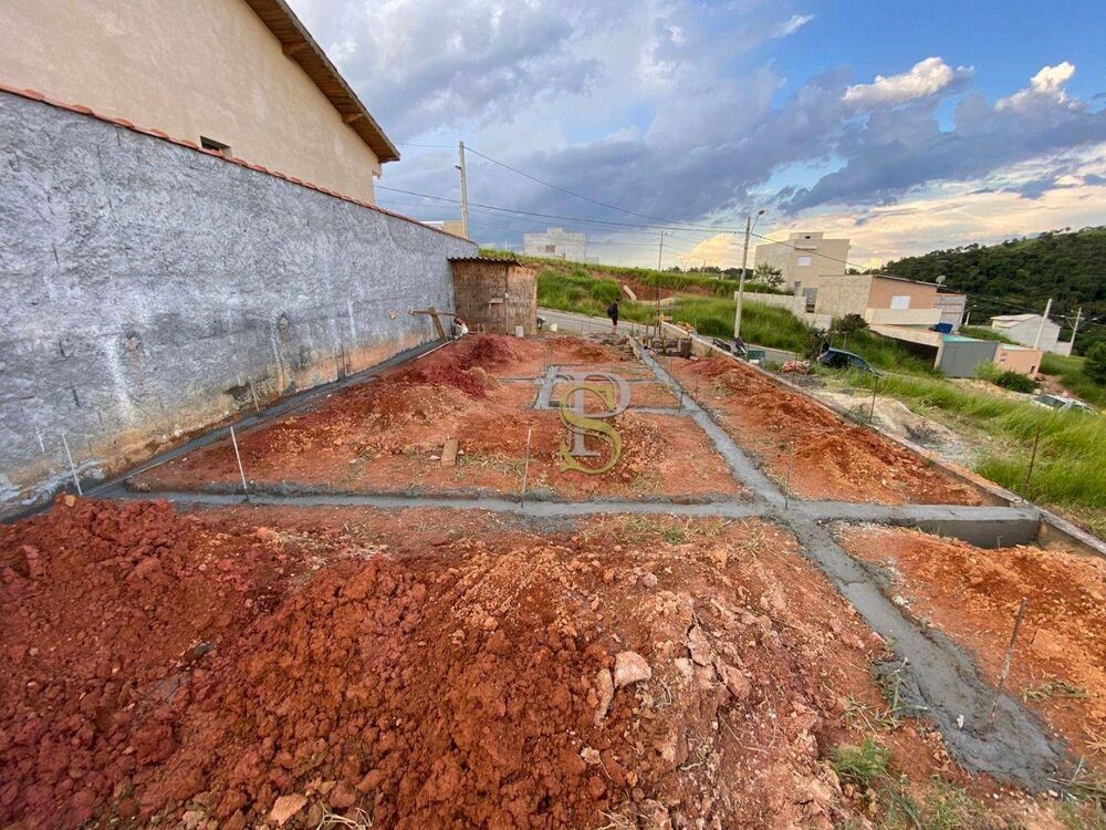 Terreno, 140 m² - Foto 2