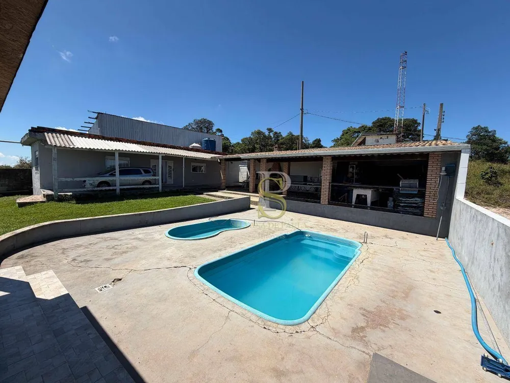Casa, 3 quartos, 200 m² - Foto 2