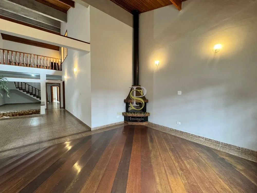 Casa, 5 quartos, 376 m² - Foto 1