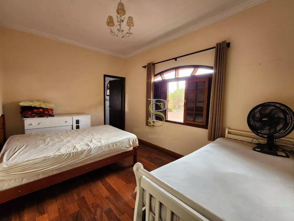 Casa, 4 quartos, 230 m² - Foto 5