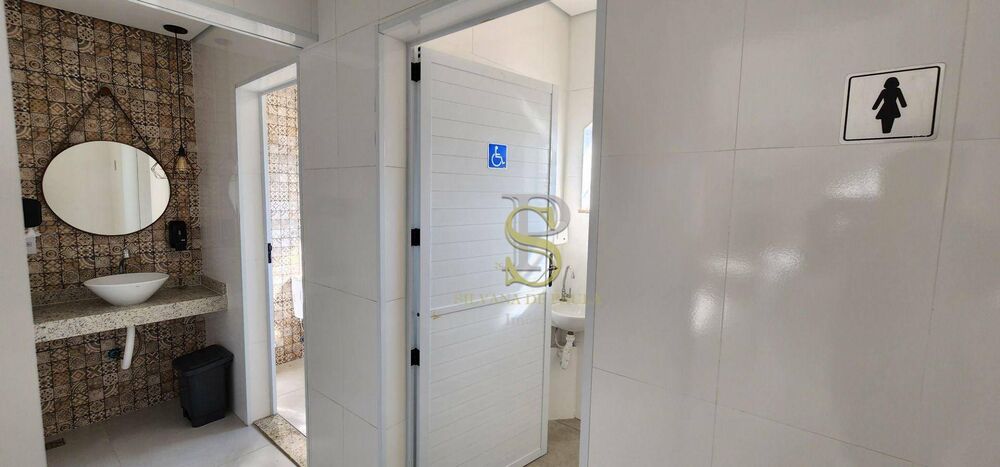Chácara, 6 quartos, 1050 m² - Foto 1
