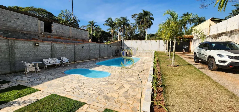 Chácara, 6 quartos, 1050 m² - Foto 2
