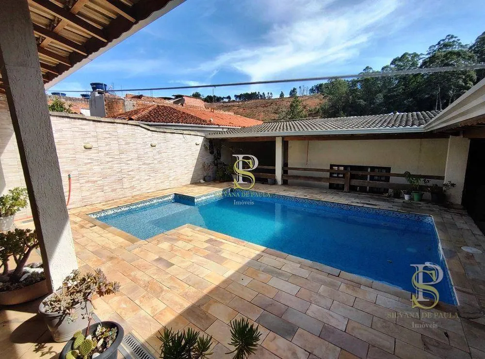 Casa, 3 quartos, 220 m² - Foto 4