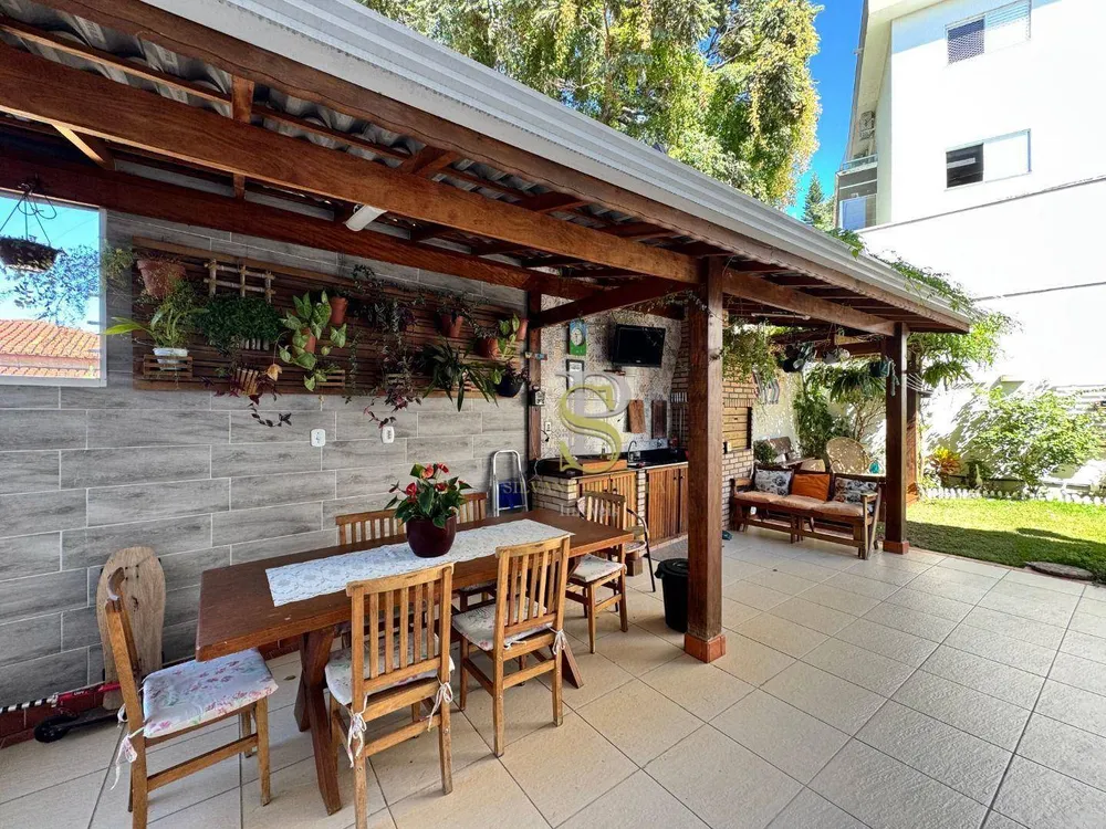 Casa, 3 quartos, 164 m² - Foto 8