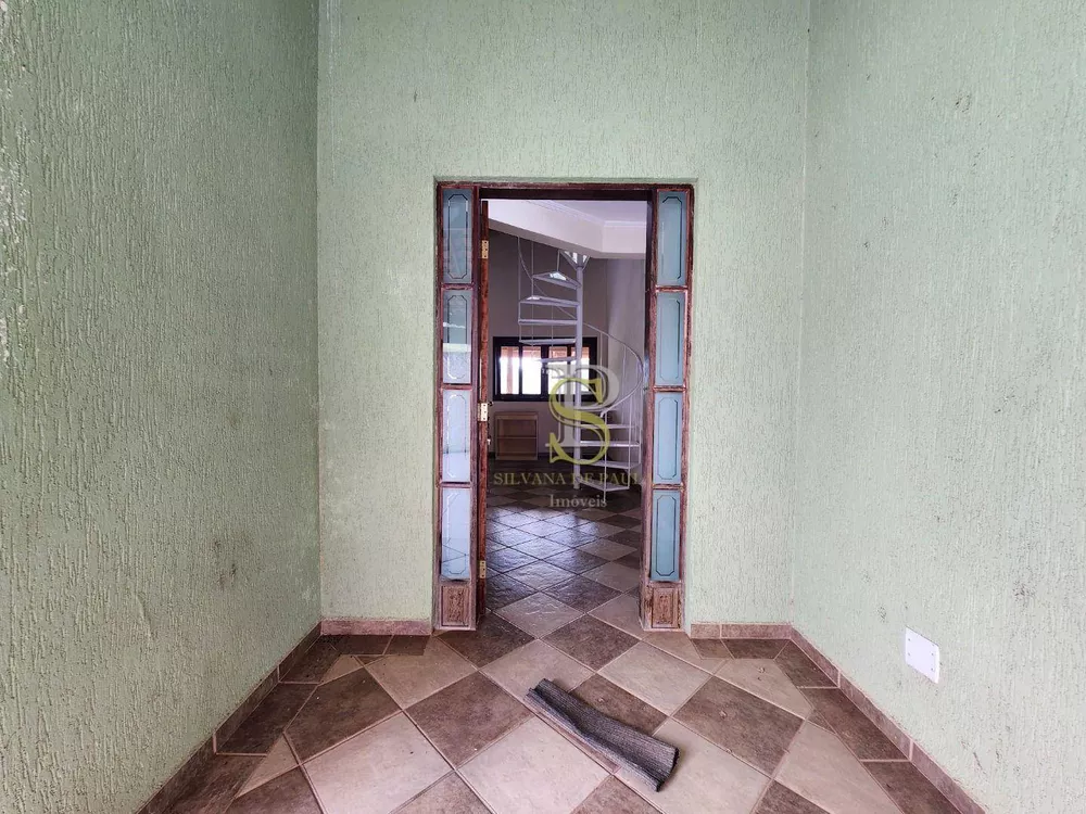 Chácara, 3 quartos, 914 m² - Foto 5
