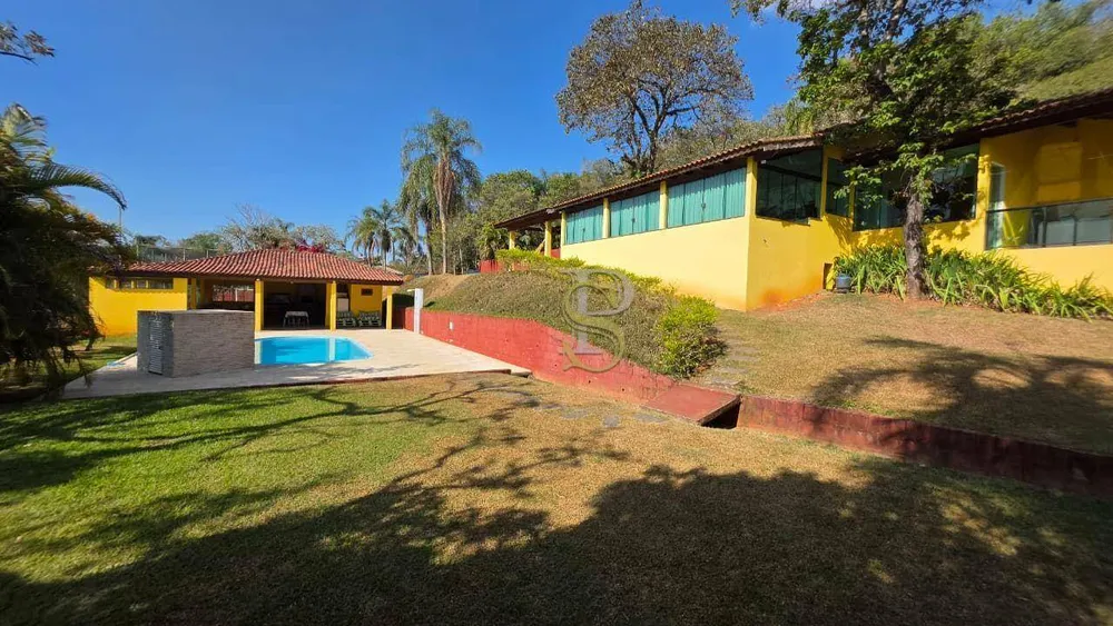 Chácara, 3 quartos, 2100 m² - Foto 3