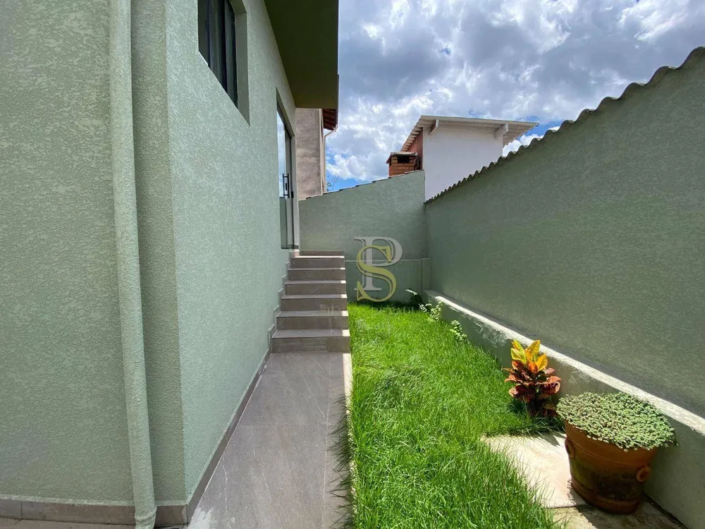 Casa, 3 quartos, 108 m² - Foto 1