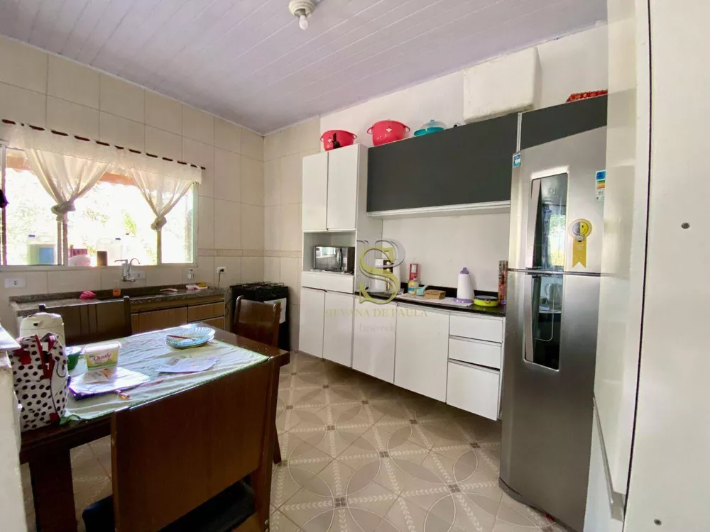 Casa, 2 quartos, 200 m² - Foto 1