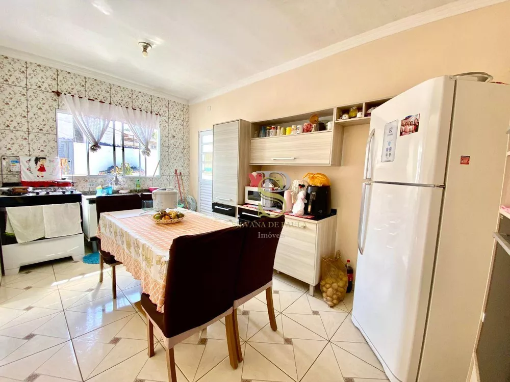 Casa, 2 quartos, 200 m² - Foto 3