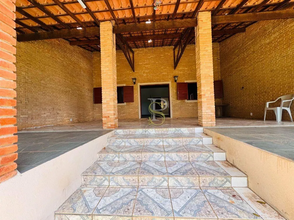 Chácara, 6 quartos, 3200 m² - Foto 4