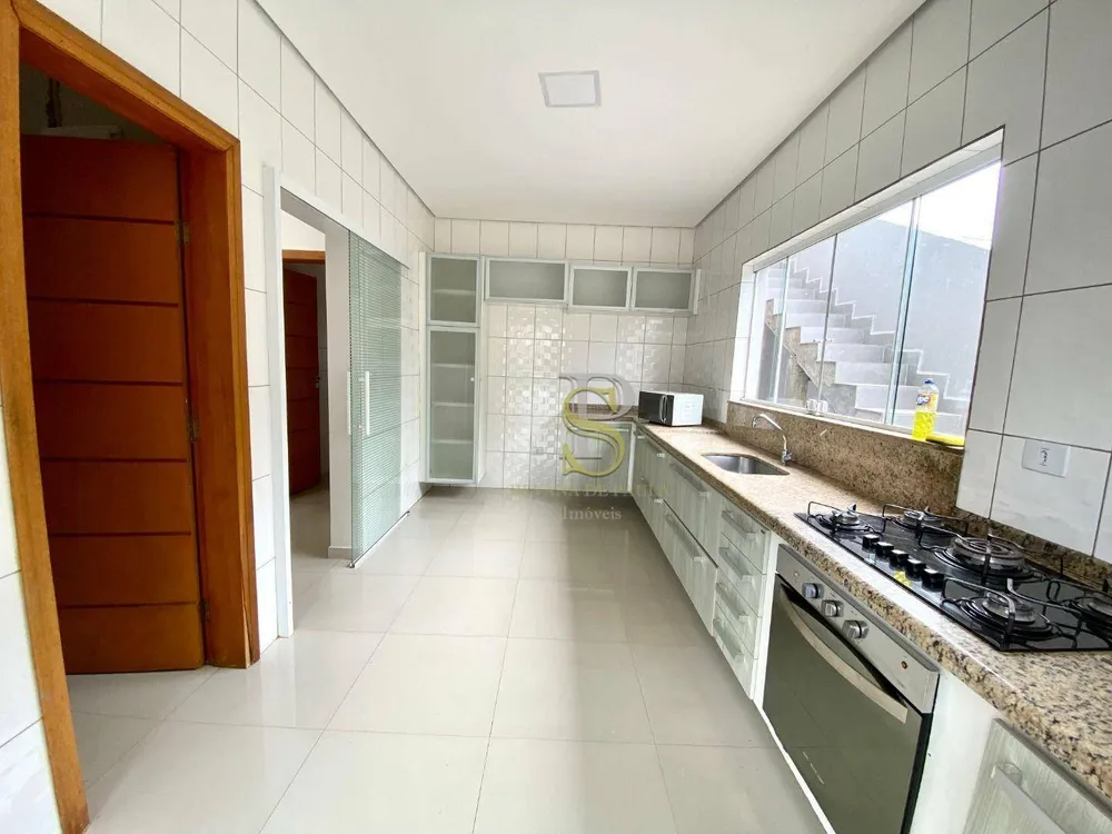 Casa, 3 quartos, 240 m² - Foto 6