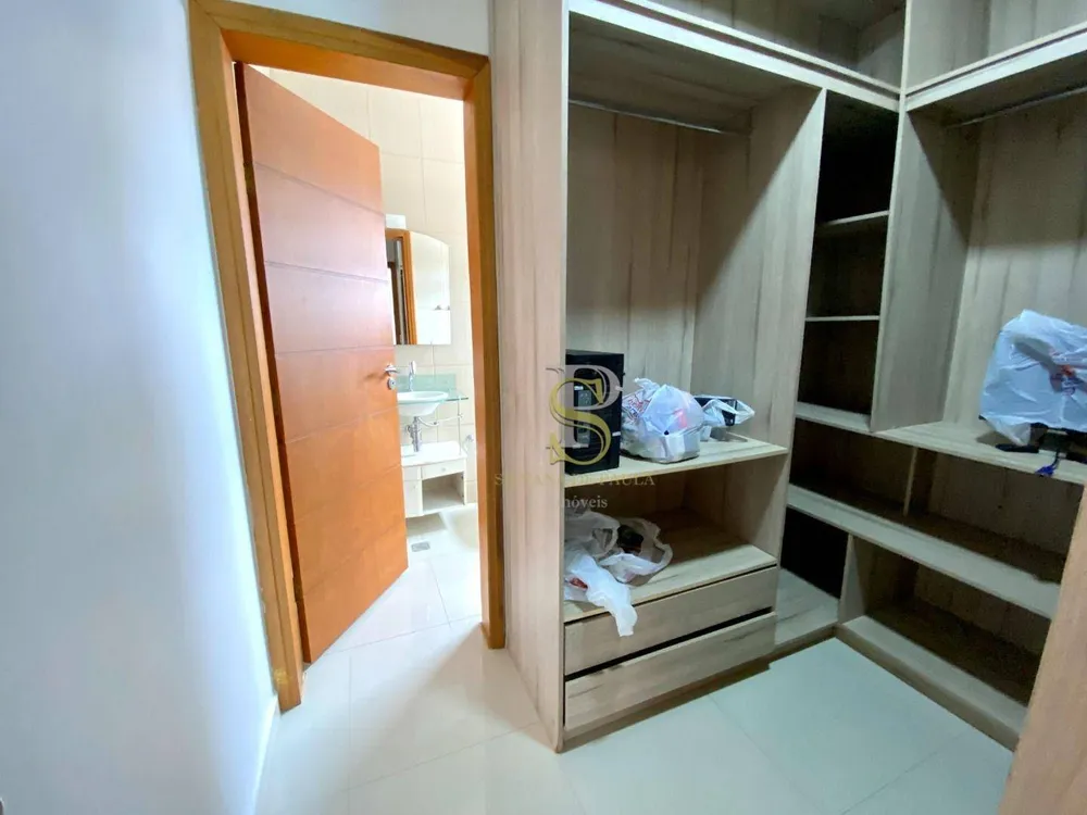 Casa, 3 quartos, 240 m² - Foto 10