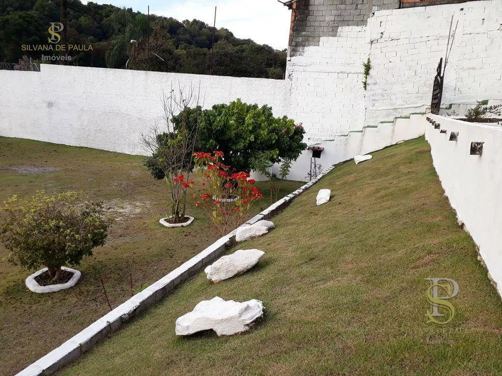 Chácara, 3 quartos, 2360 m² - Foto 3