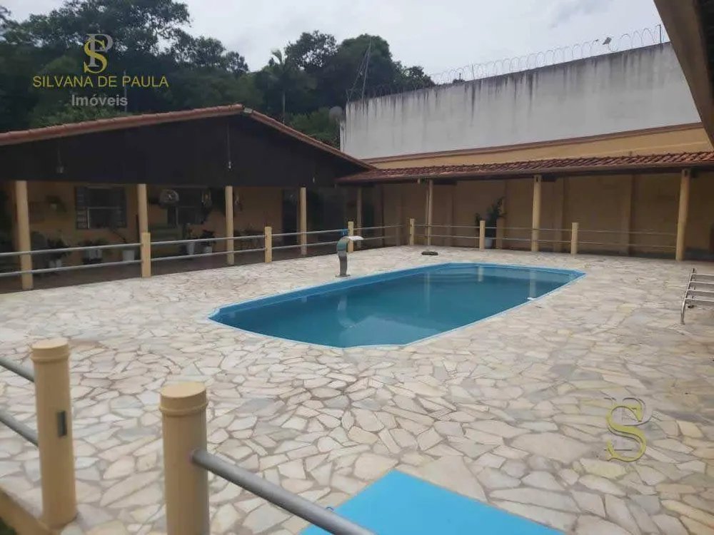 Chácara, 3 quartos, 2360 m² - Foto 3