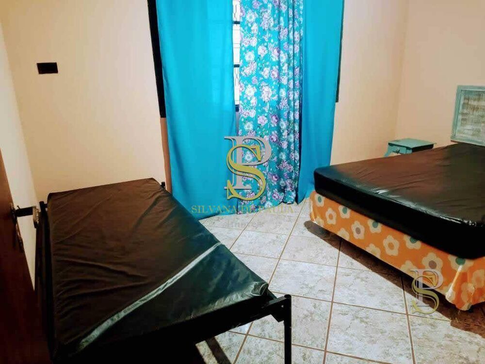 Chácara à venda com 9 quartos, 1000m² - Foto 3