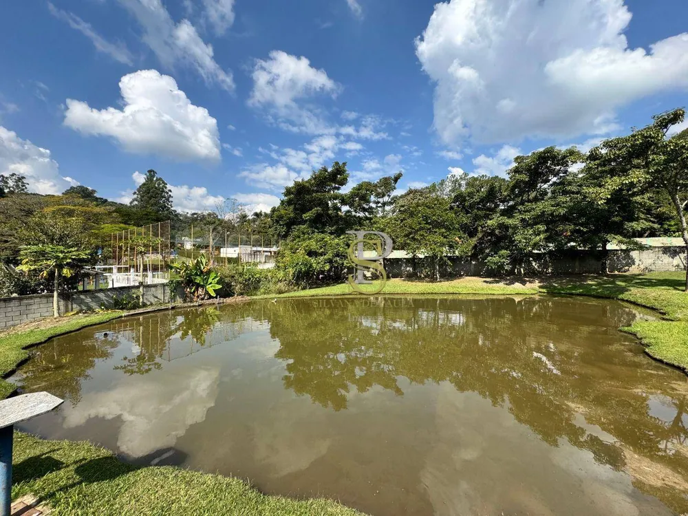 Chácara, 3 quartos, 6065 m² - Foto 1