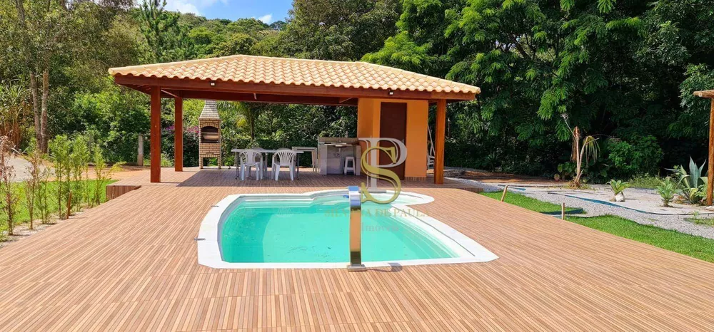 Chácara, 3 quartos, 4200 m² - Foto 2