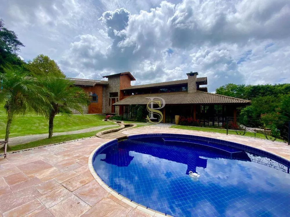 Chácara, 4 quartos, 2898 m² - Foto 1