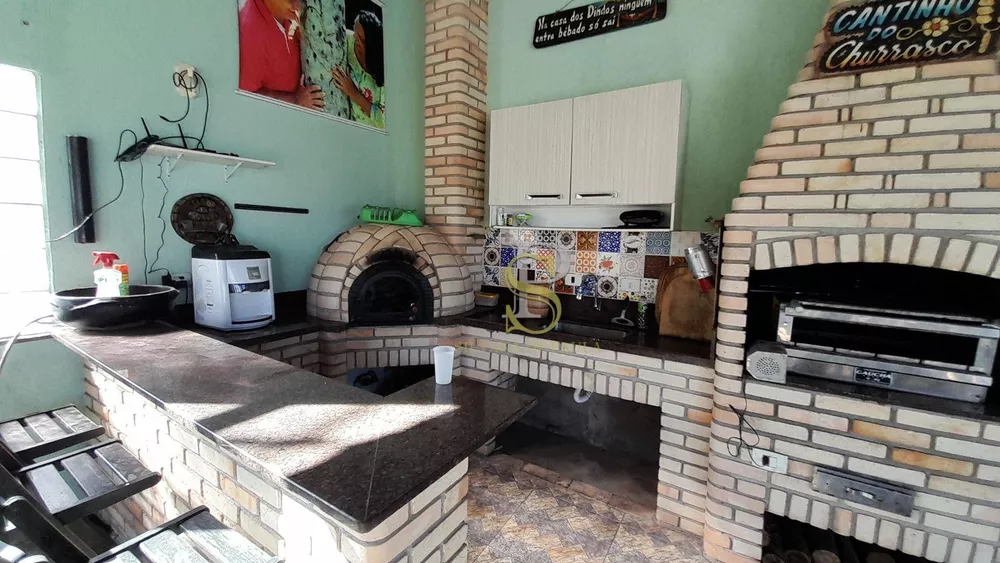 Chácara, 6 quartos, 1035 m² - Foto 3