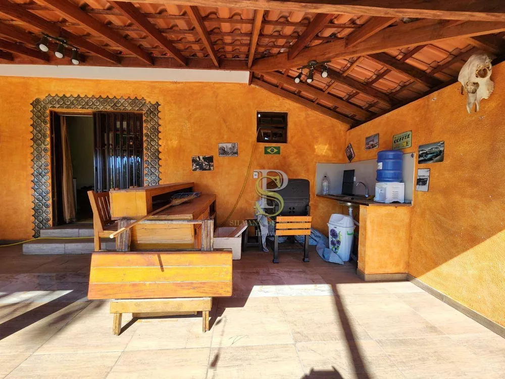 Chácara, 3 quartos, 2040 m² - Foto 2