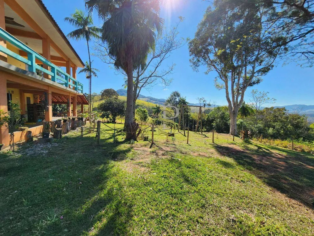 Chácara, 3 quartos, 2040 m² - Foto 4