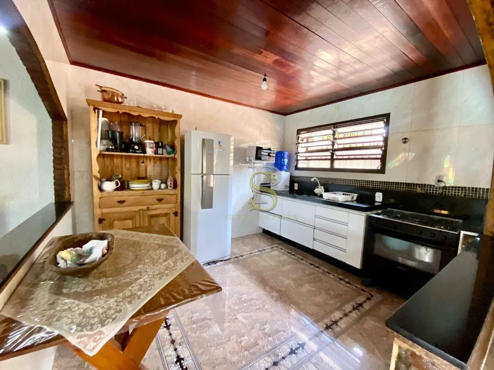 Chácara, 4 quartos, 3000 m² - Foto 3