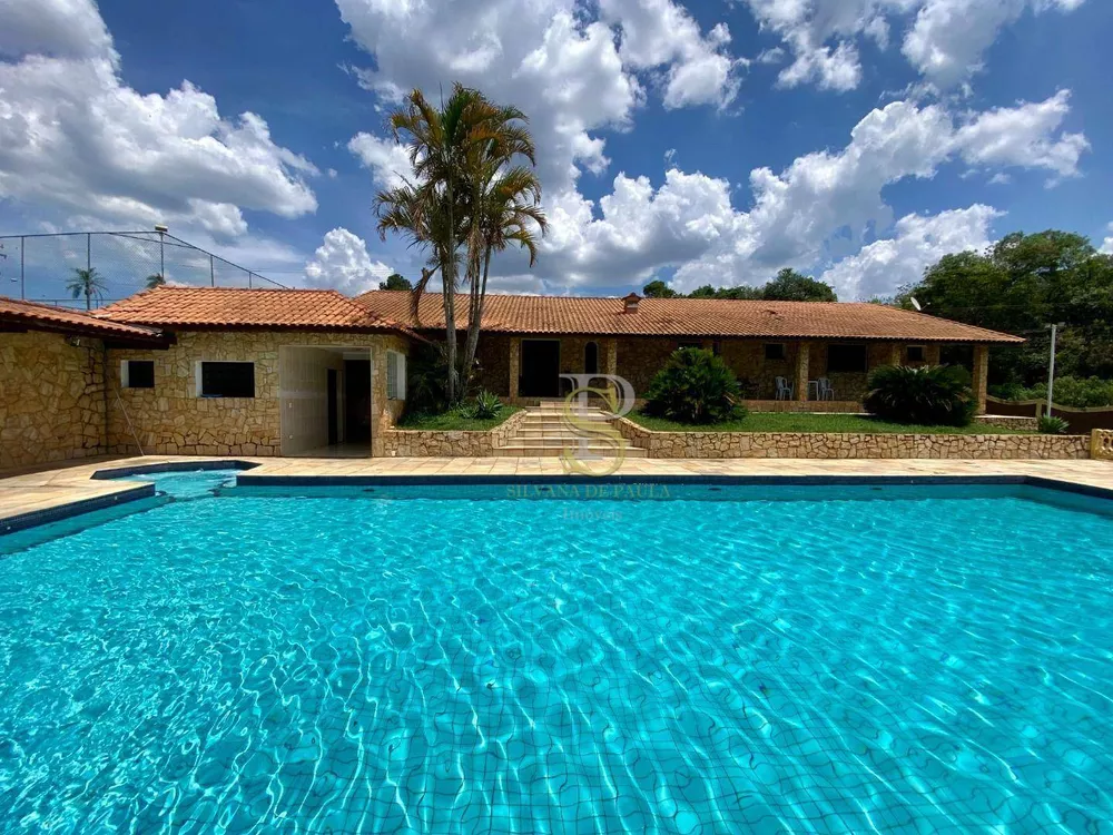 Chácara, 4 quartos, 3000 m² - Foto 1