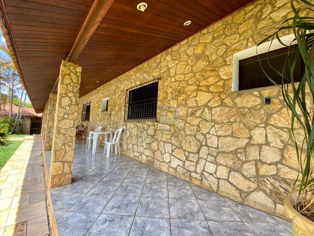 Chácara, 4 quartos, 3000 m² - Foto 2