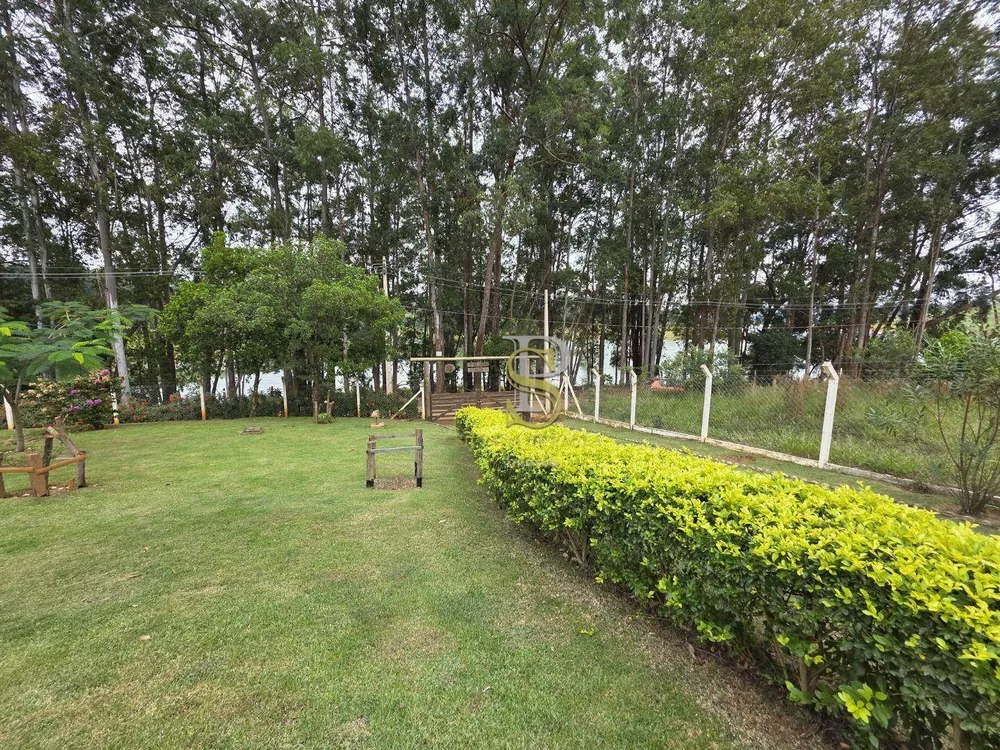 Casa, 3 quartos, 176 m² - Foto 1