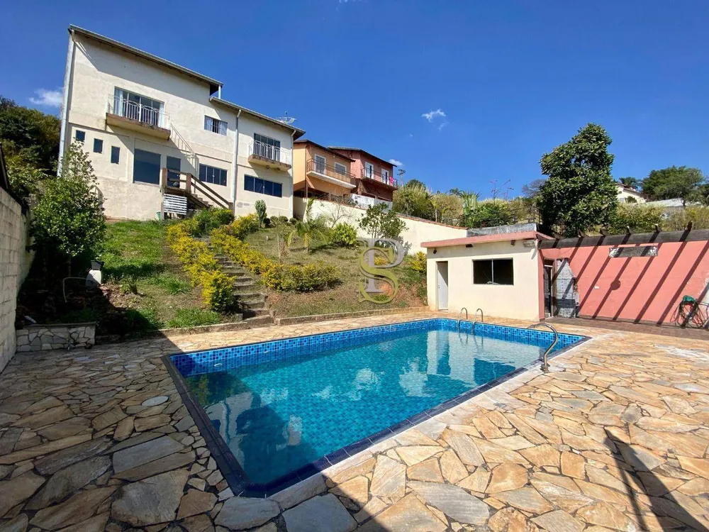Chácara, 3 quartos, 1000 m² - Foto 1