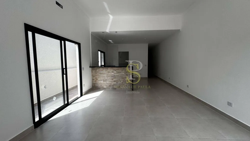 Casa, 3 quartos, 130 m² - Foto 2