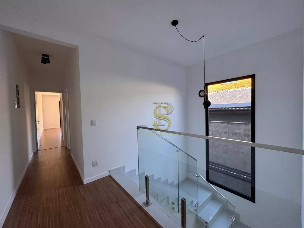Casa, 3 quartos, 204 m² - Foto 4