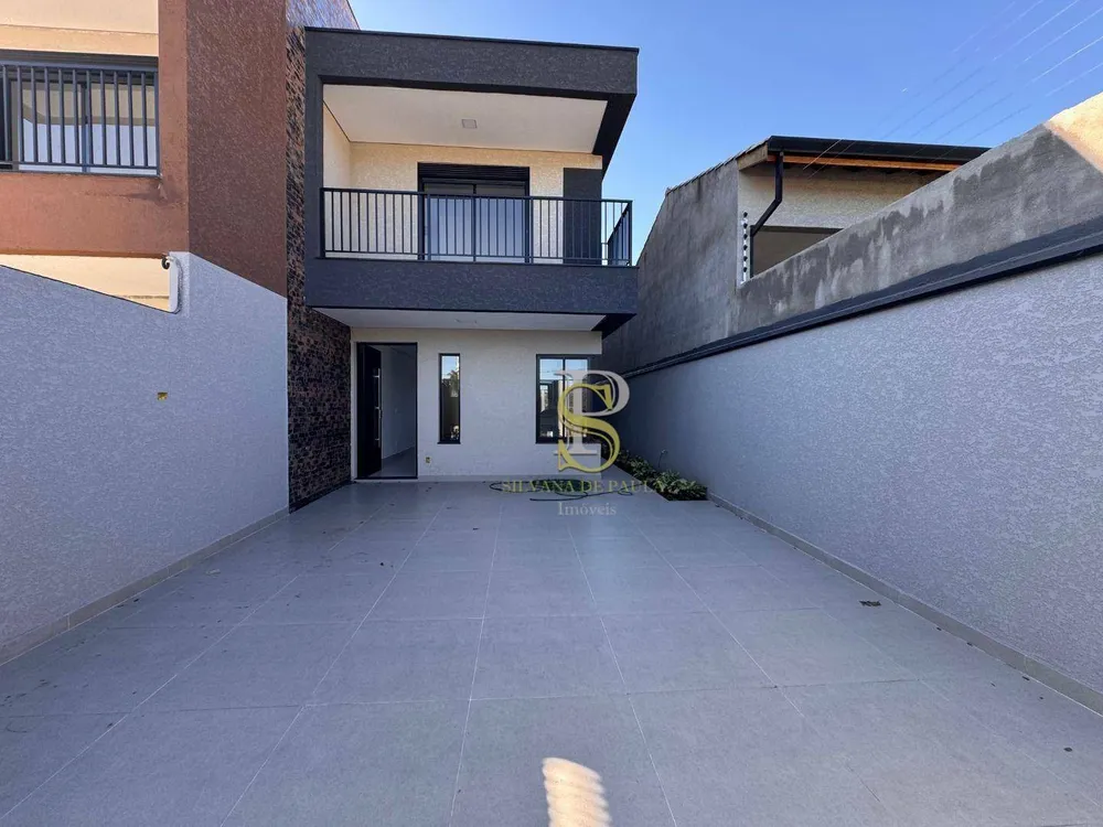 Casa, 3 quartos, 204 m² - Foto 1