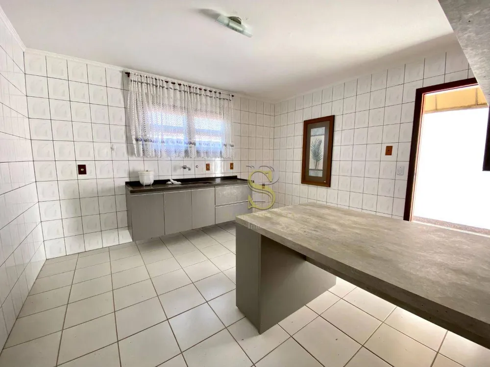 Casa, 3 quartos, 450 m² - Foto 6