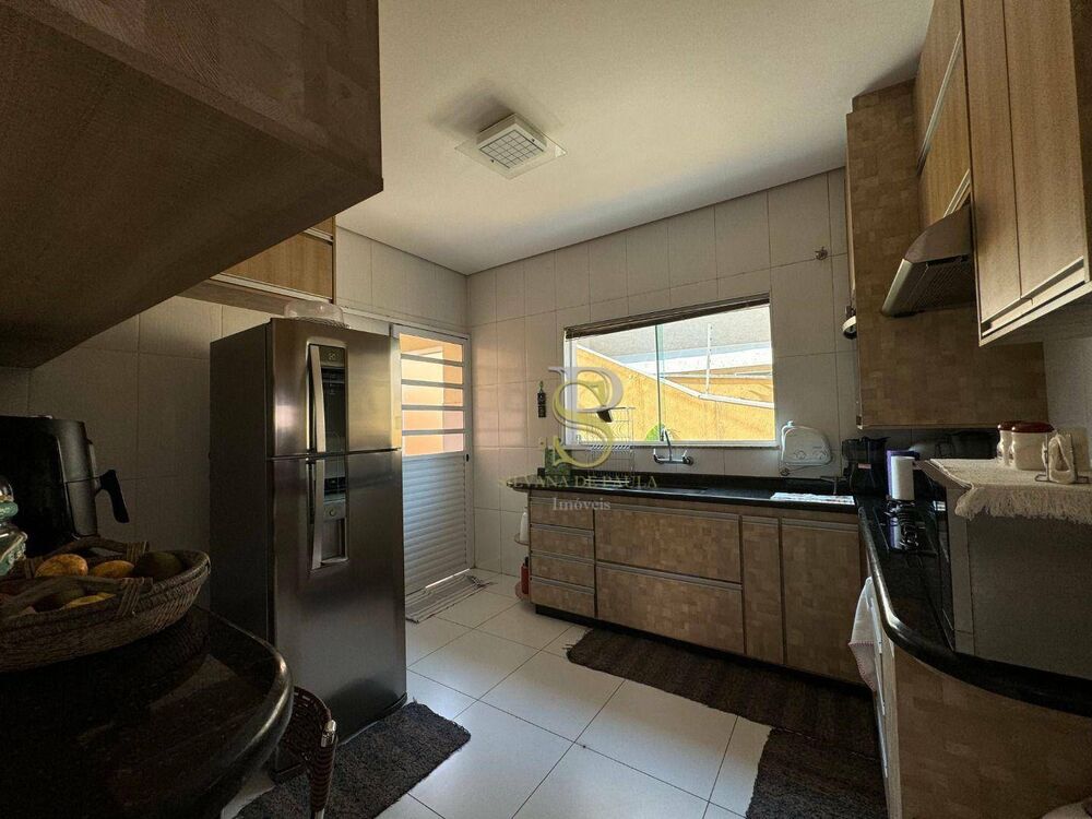 Casa, 3 quartos, 304 m² - Foto 15