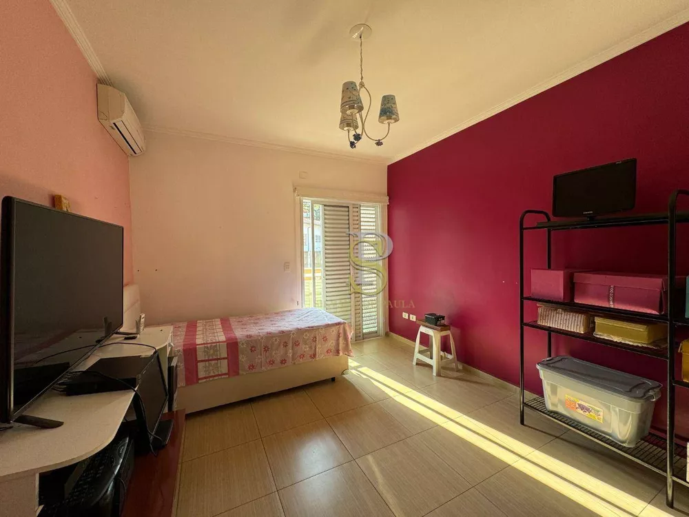 Casa, 3 quartos, 304 m² - Foto 4